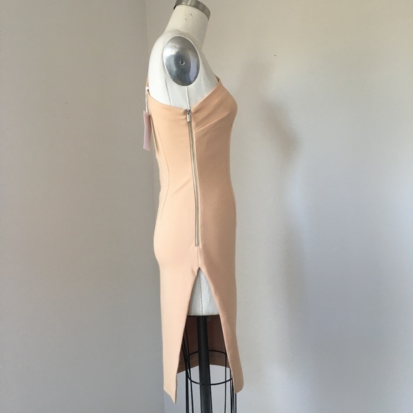 FINDERS KEEPERS Diagonal Dress - Picture 6 of 8